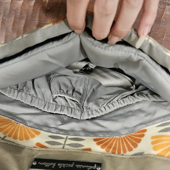 Petunia Pickle Bottom Diaper Bag - Picture 3 of 16